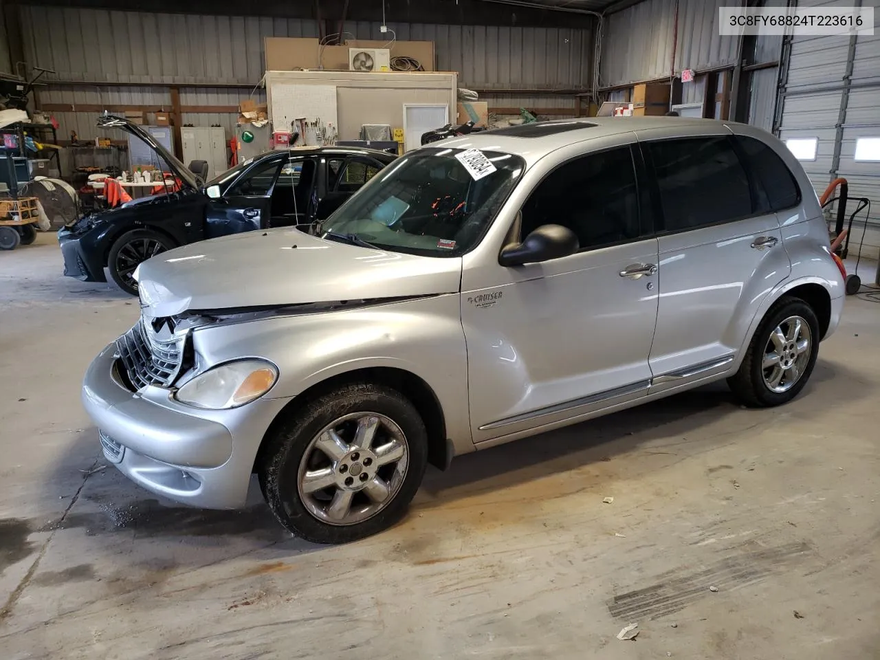 2004 Chrysler Pt Cruiser Limited VIN: 3C8FY68824T223616 Lot: 69793054