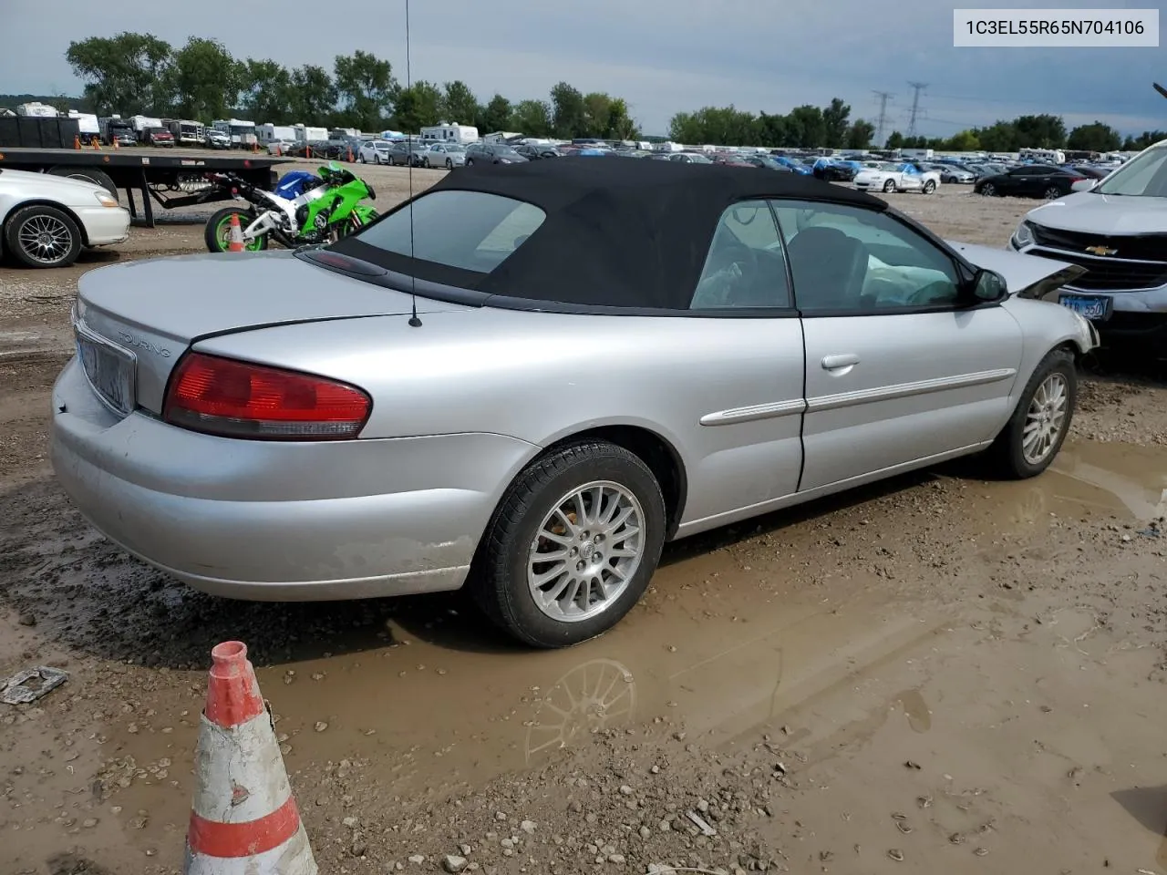 2005 Chrysler Sebring Touring VIN: 1C3EL55R65N704106 Lot: 65458644