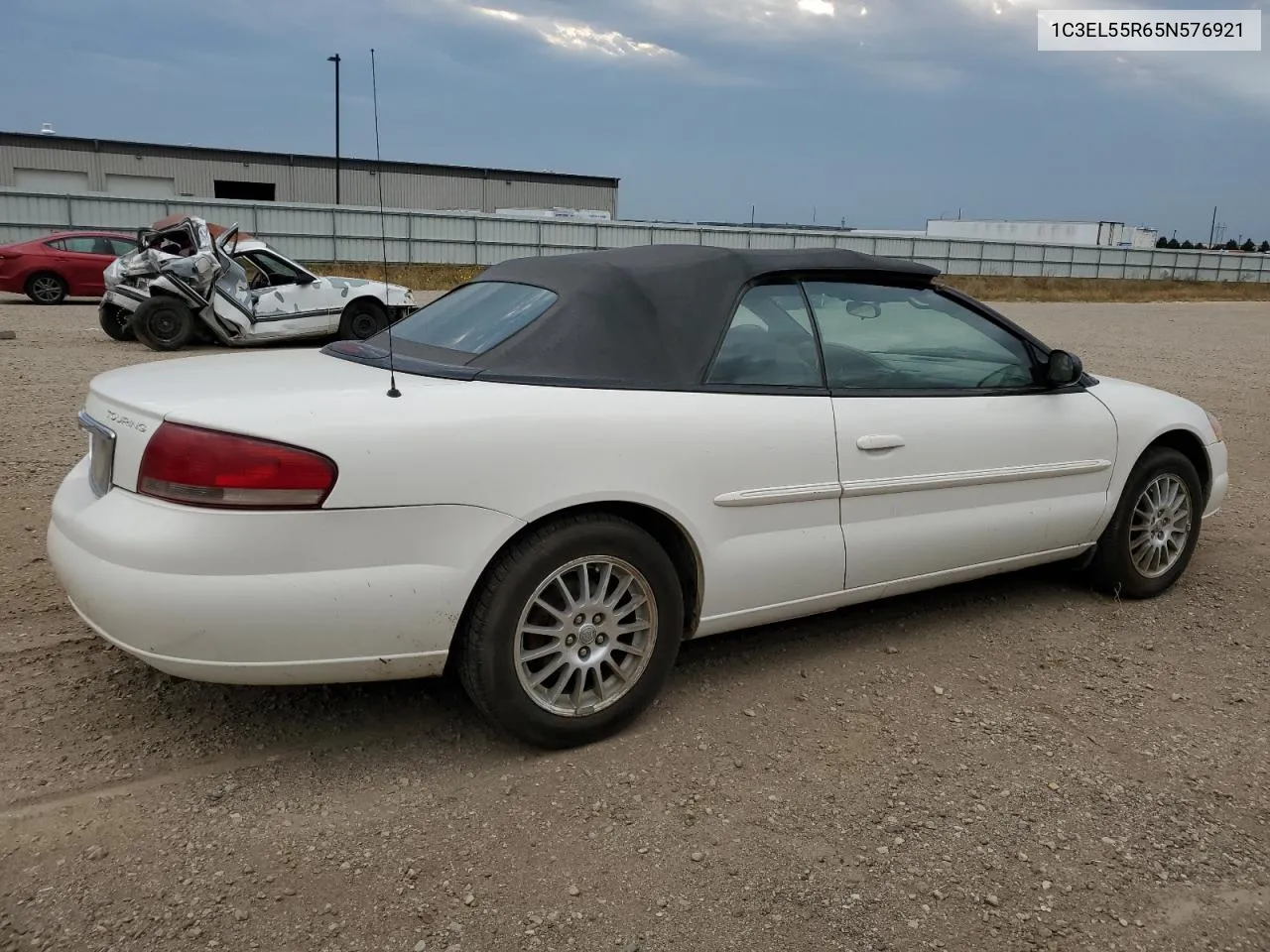 2005 Chrysler Sebring Touring VIN: 1C3EL55R65N576921 Lot: 71216764