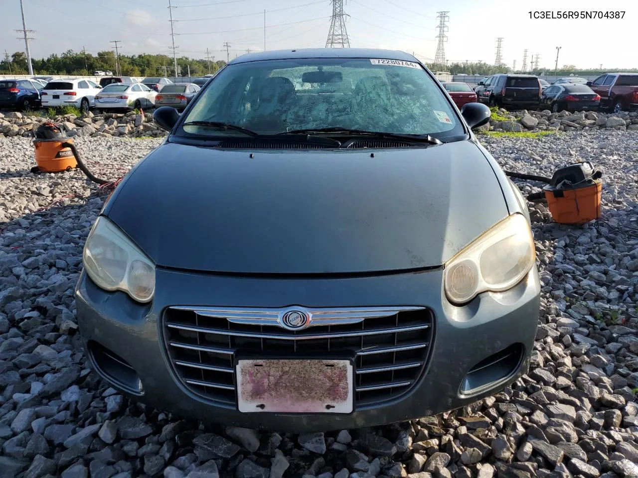 2005 Chrysler Sebring Touring VIN: 1C3EL56R95N704387 Lot: 72280744