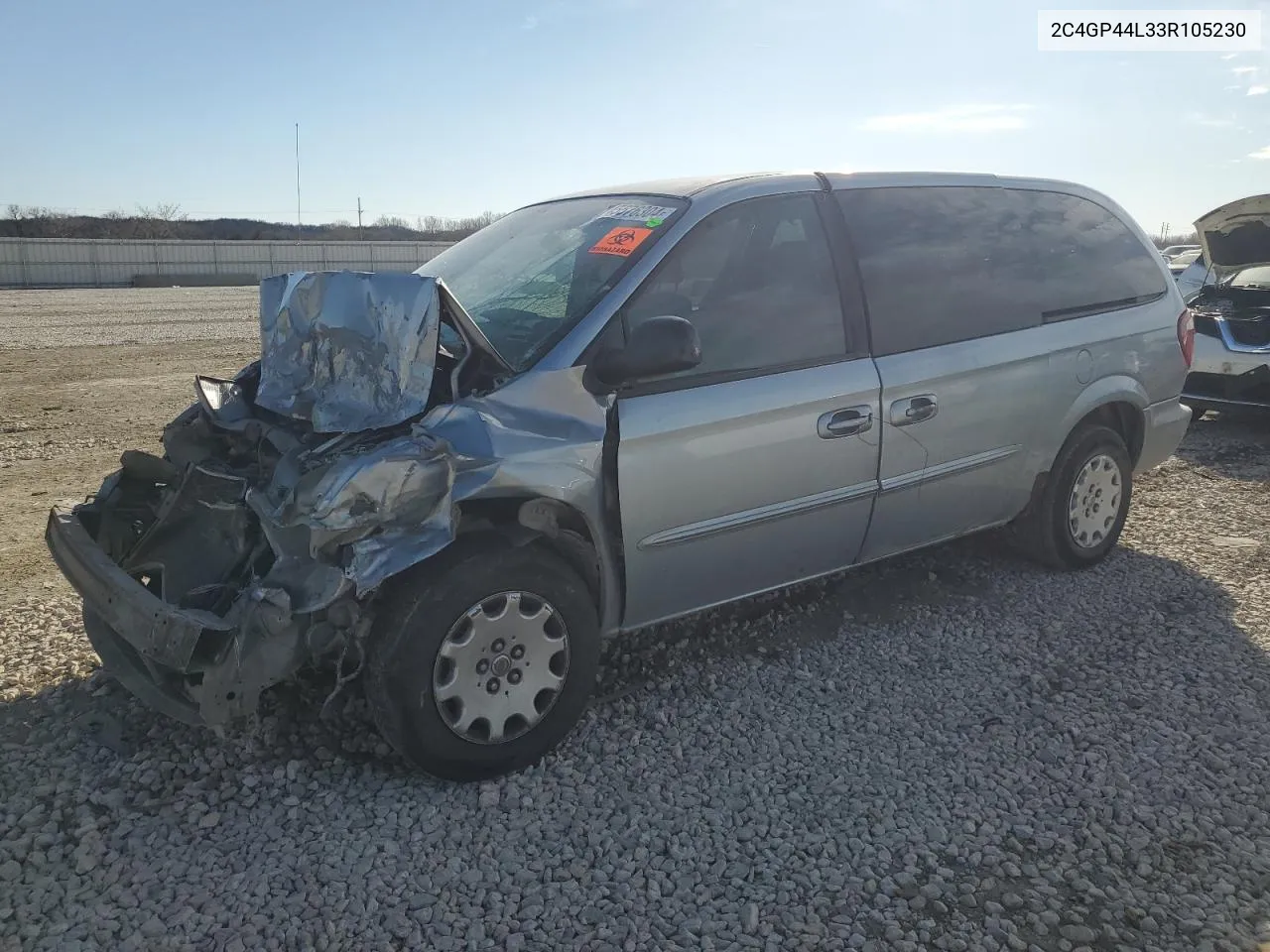 2003 Chrysler Town & Country Lx VIN: 2C4GP44L33R105230 Lot: 45576304