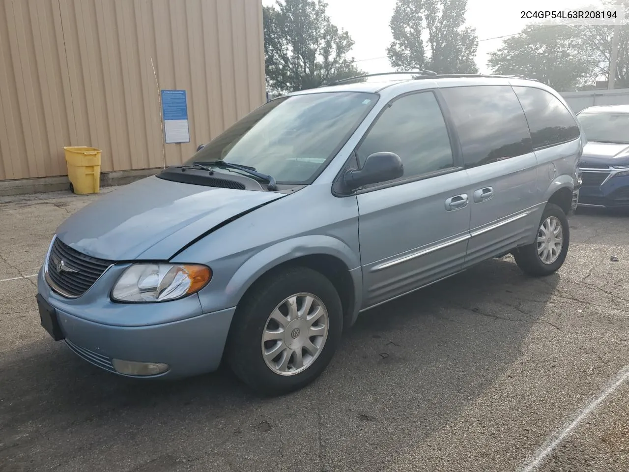 2003 Chrysler Town & Country Lxi VIN: 2C4GP54L63R208194 Lot: 66651864