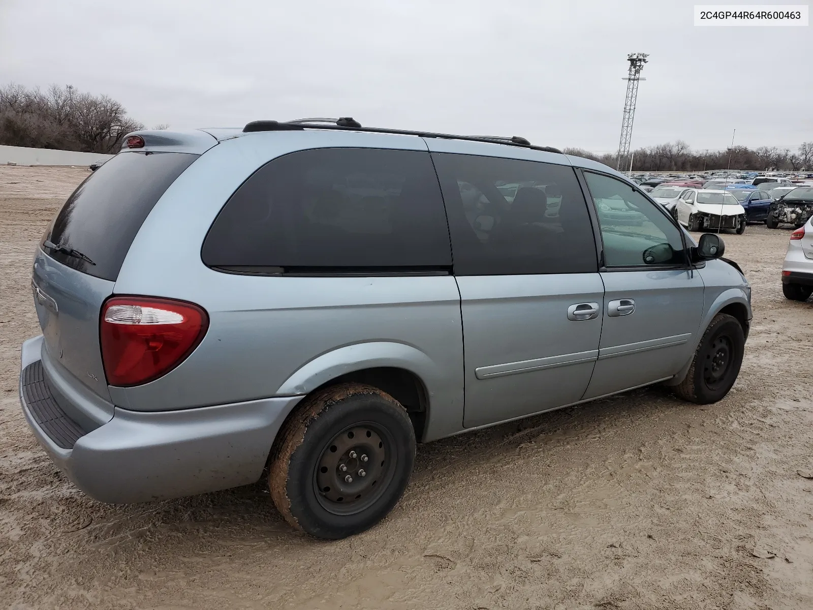 2004 Chrysler Town & Country Lx VIN: 2C4GP44R64R600463 Lot: 39736364