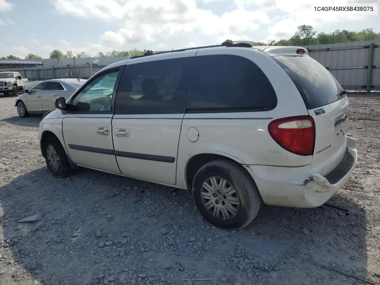 2005 Chrysler Town & Country VIN: 1C4GP45RX5B438075 Lot: 51357484