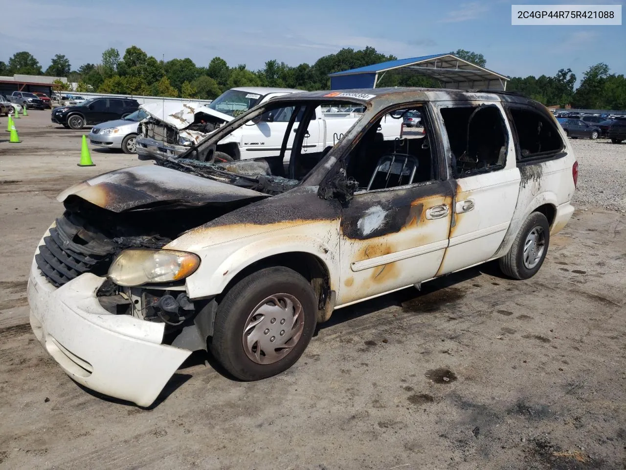 2005 Chrysler Town & Country Lx VIN: 2C4GP44R75R421088 Lot: 63839394