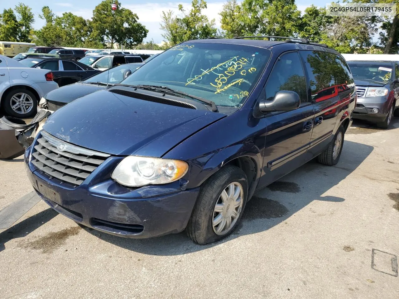 2005 Chrysler Town & Country Touring VIN: 2C4GP54L05R179455 Lot: 65208374