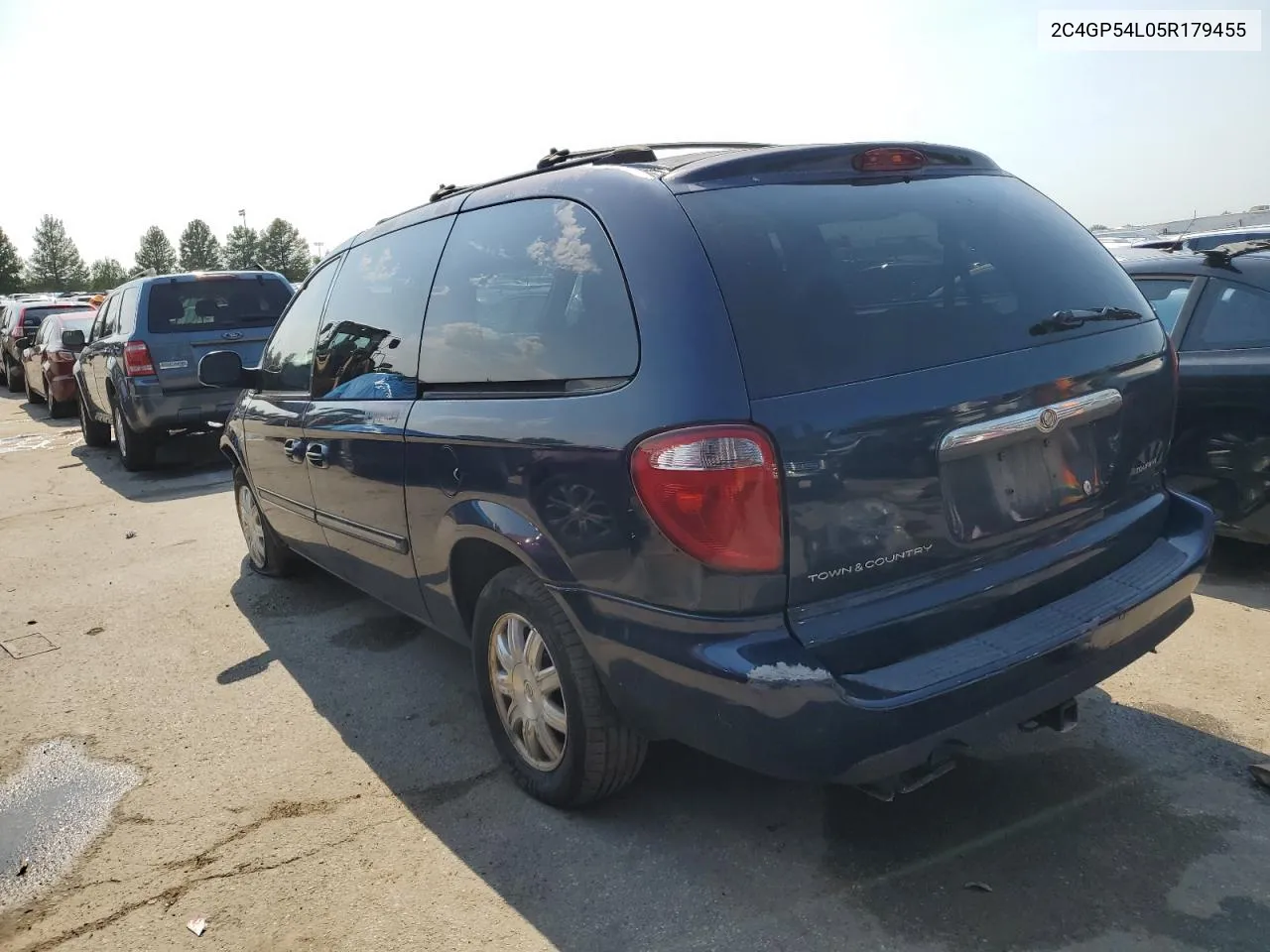 2005 Chrysler Town & Country Touring VIN: 2C4GP54L05R179455 Lot: 65208374