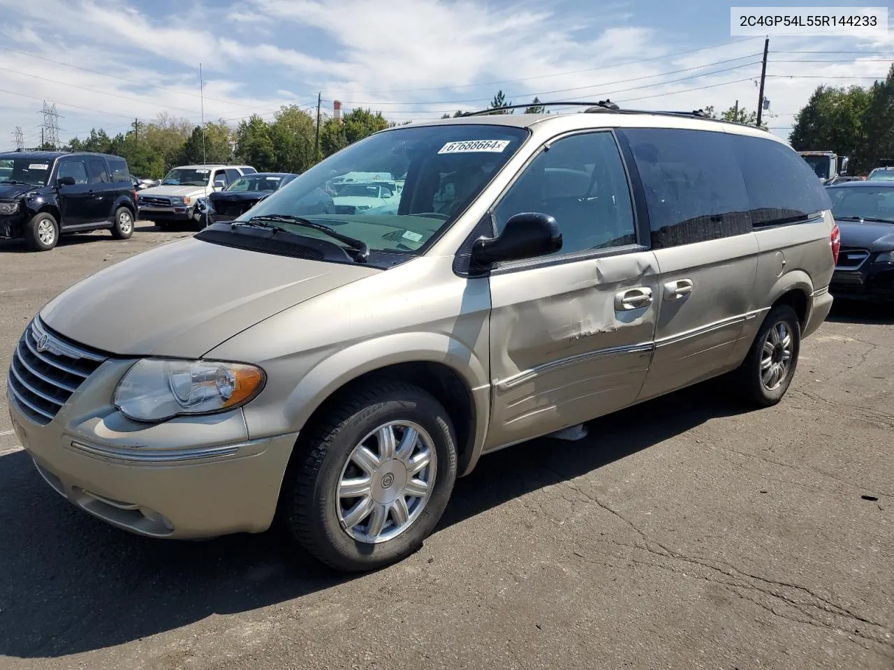 2005 Chrysler Town & Country Touring VIN: 2C4GP54L55R144233 Lot: 67688664