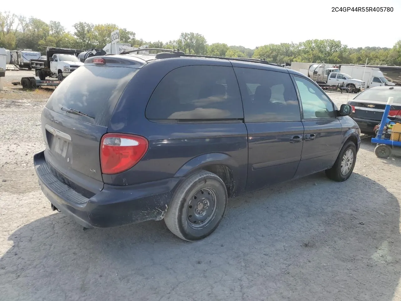 2005 Chrysler Town & Country Lx VIN: 2C4GP44R55R405780 Lot: 72008344