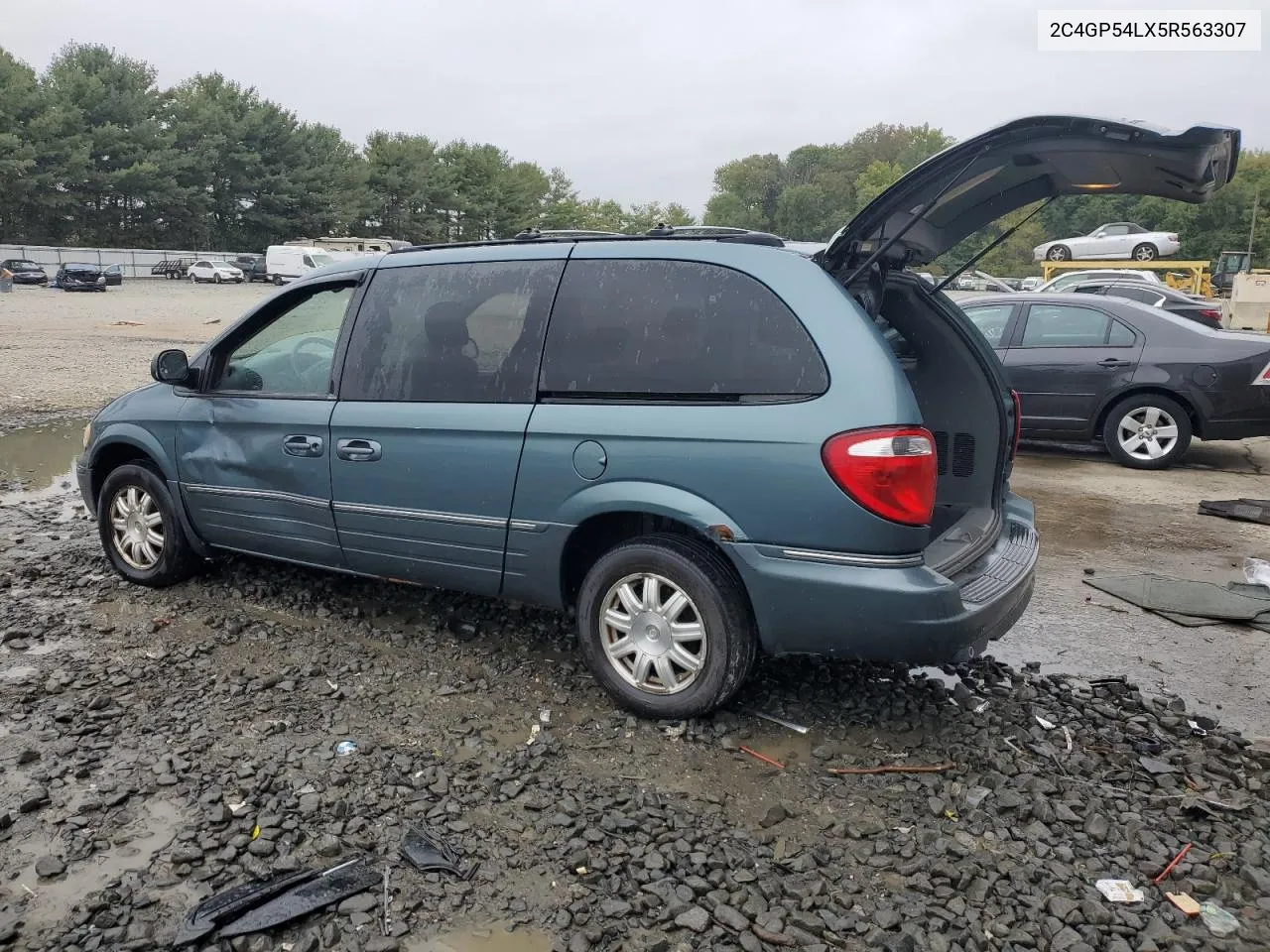 2005 Chrysler Town & Country Touring VIN: 2C4GP54LX5R563307 Lot: 72215064