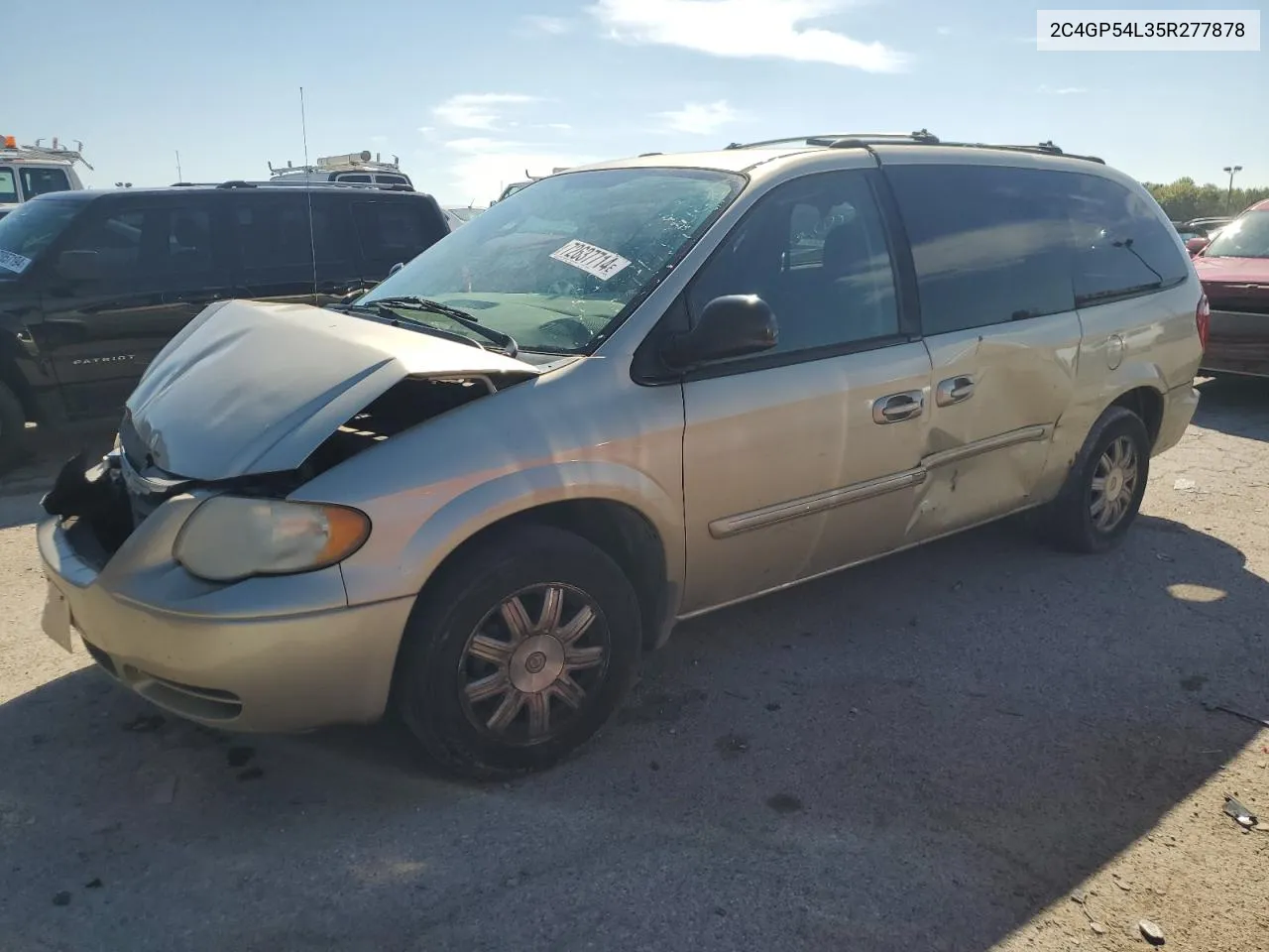 2005 Chrysler Town & Country Touring VIN: 2C4GP54L35R277878 Lot: 72637714