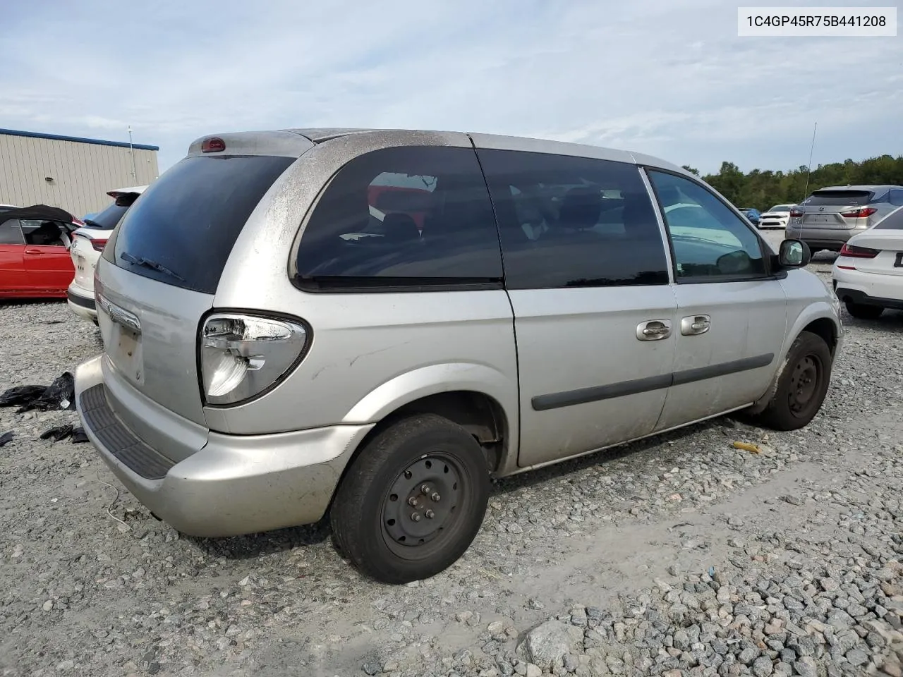 2005 Chrysler Town & Country VIN: 1C4GP45R75B441208 Lot: 74427474