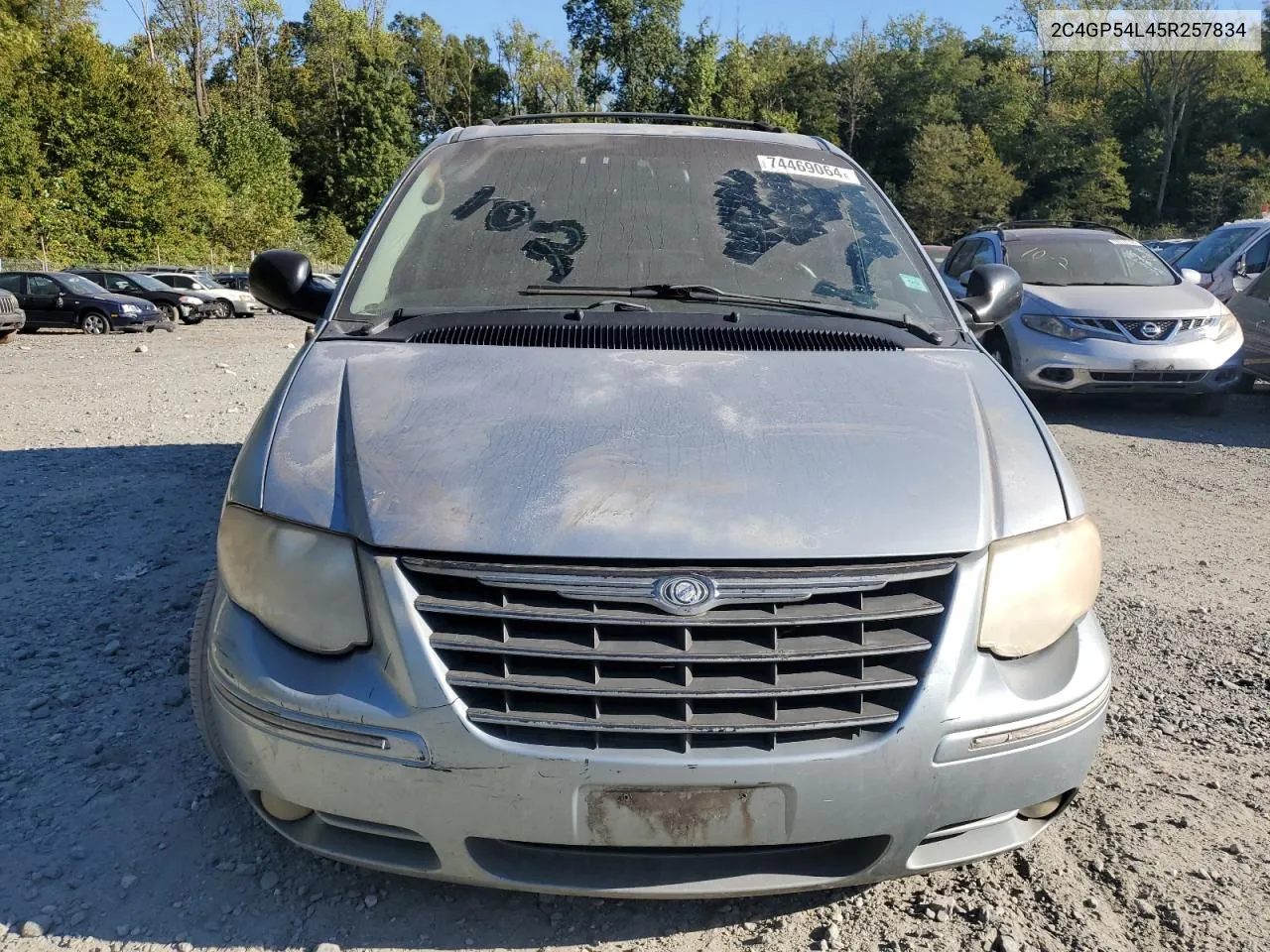 2005 Chrysler Town & Country Touring VIN: 2C4GP54L45R257834 Lot: 74469064