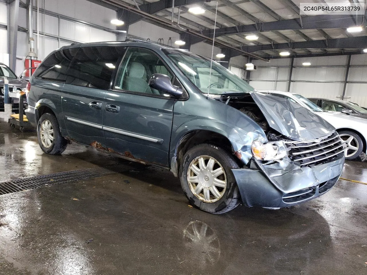 2005 Chrysler Town & Country Touring VIN: 2C4GP54L65R313739 Lot: 75416994