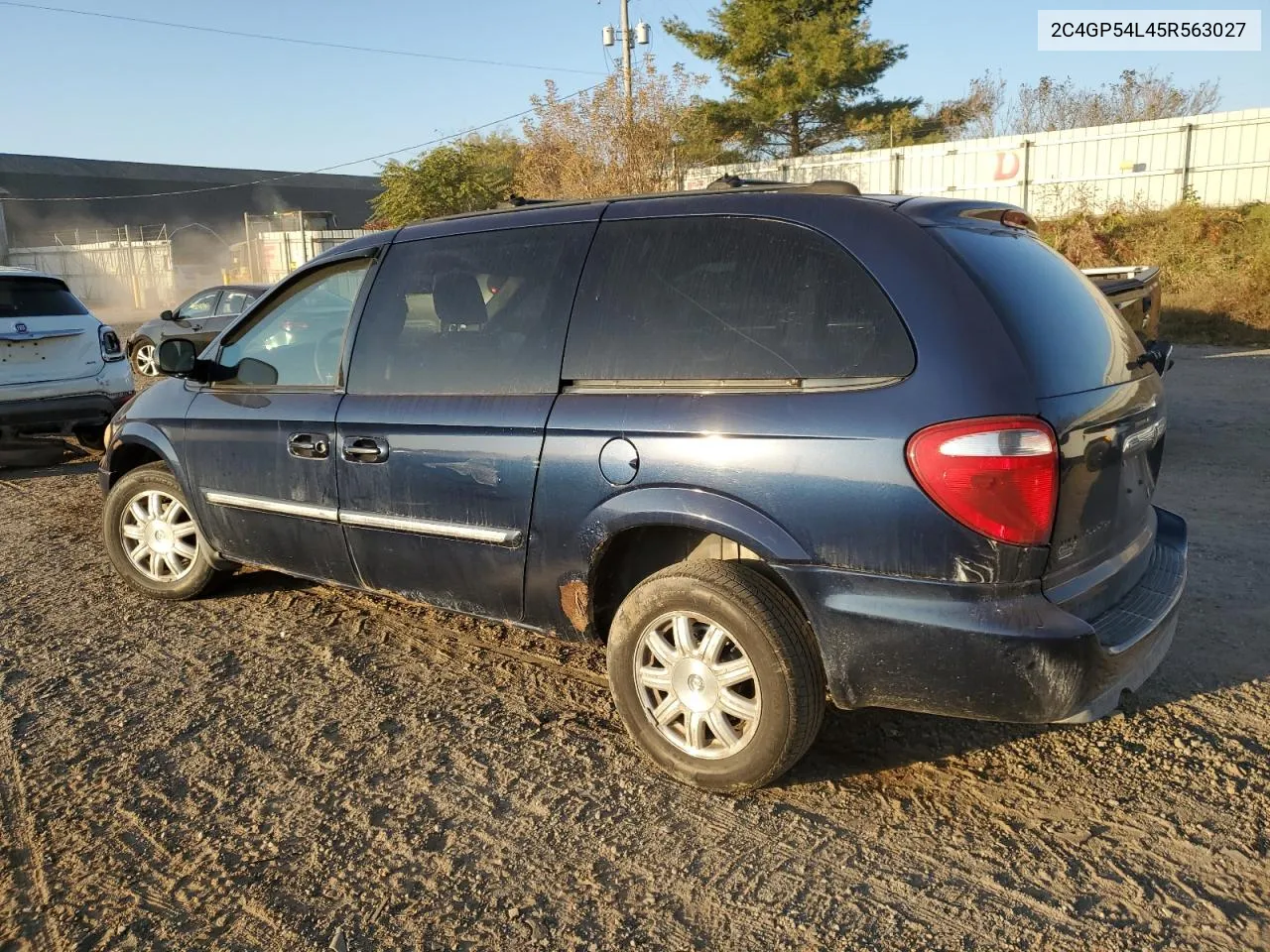 2005 Chrysler Town & Country Touring VIN: 2C4GP54L45R563027 Lot: 76812444