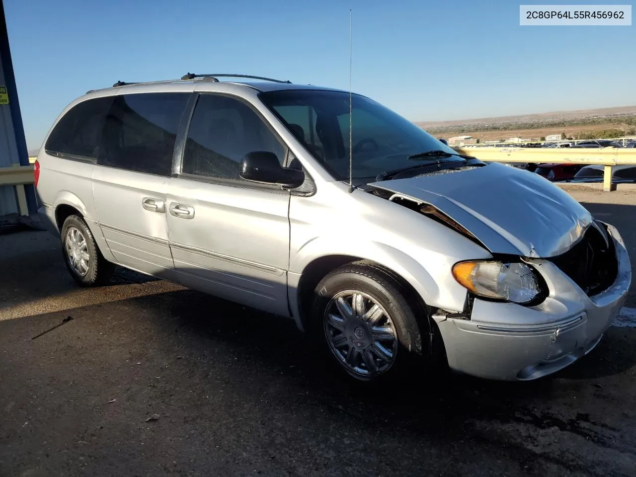 2005 Chrysler Town & Country Limited VIN: 2C8GP64L55R456962 Lot: 77037984