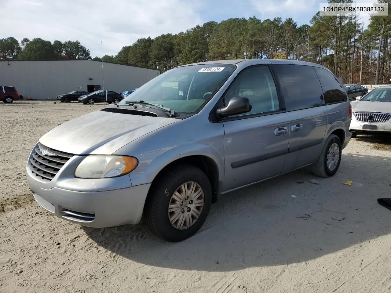 2005 Chrysler Town & Country VIN: 1C4GP45RX5B388133 Lot: 78796724