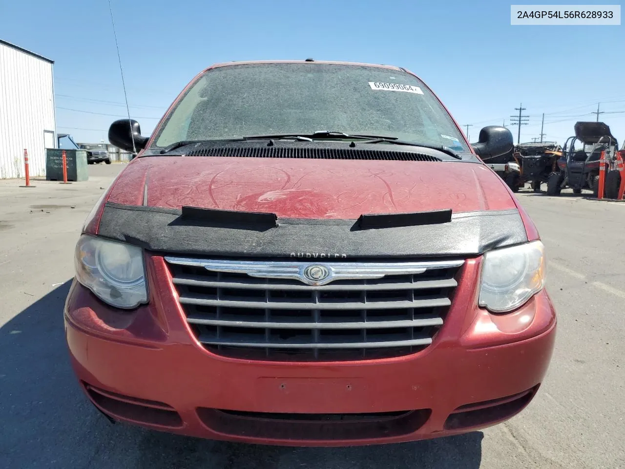 2006 Chrysler Town & Country Touring VIN: 2A4GP54L56R628933 Lot: 69099064