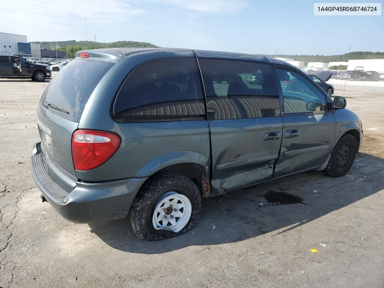 2006 Chrysler Town & Country VIN: 1A4GP45R06B746724 Lot: 69570364