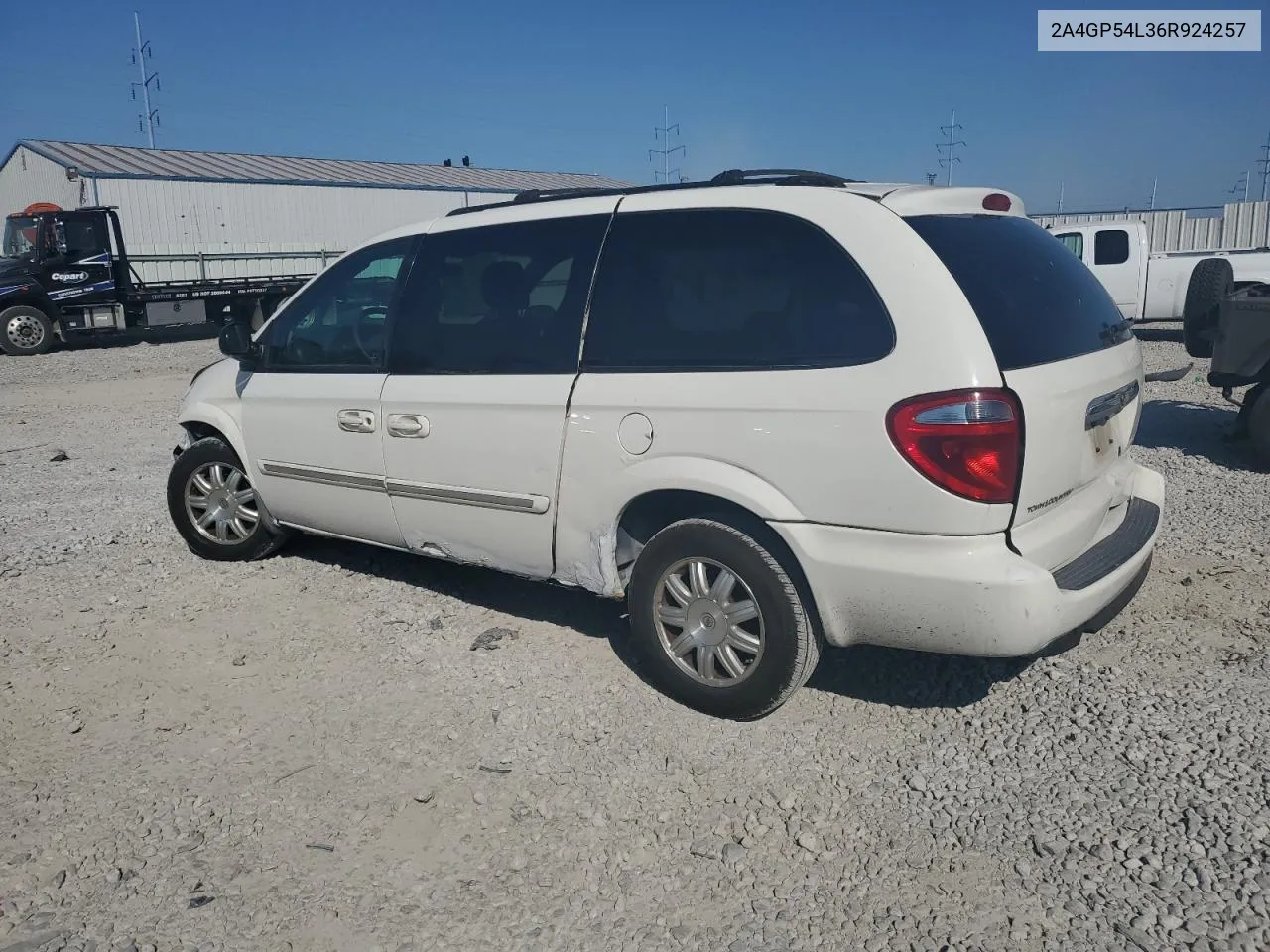 2006 Chrysler Town & Country Touring VIN: 2A4GP54L36R924257 Lot: 70743884