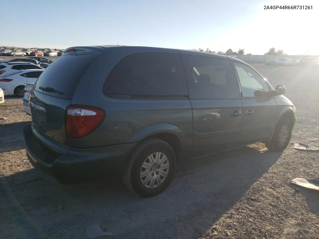 2006 Chrysler Town & Country Lx VIN: 2A4GP44R66R731261 Lot: 74000814