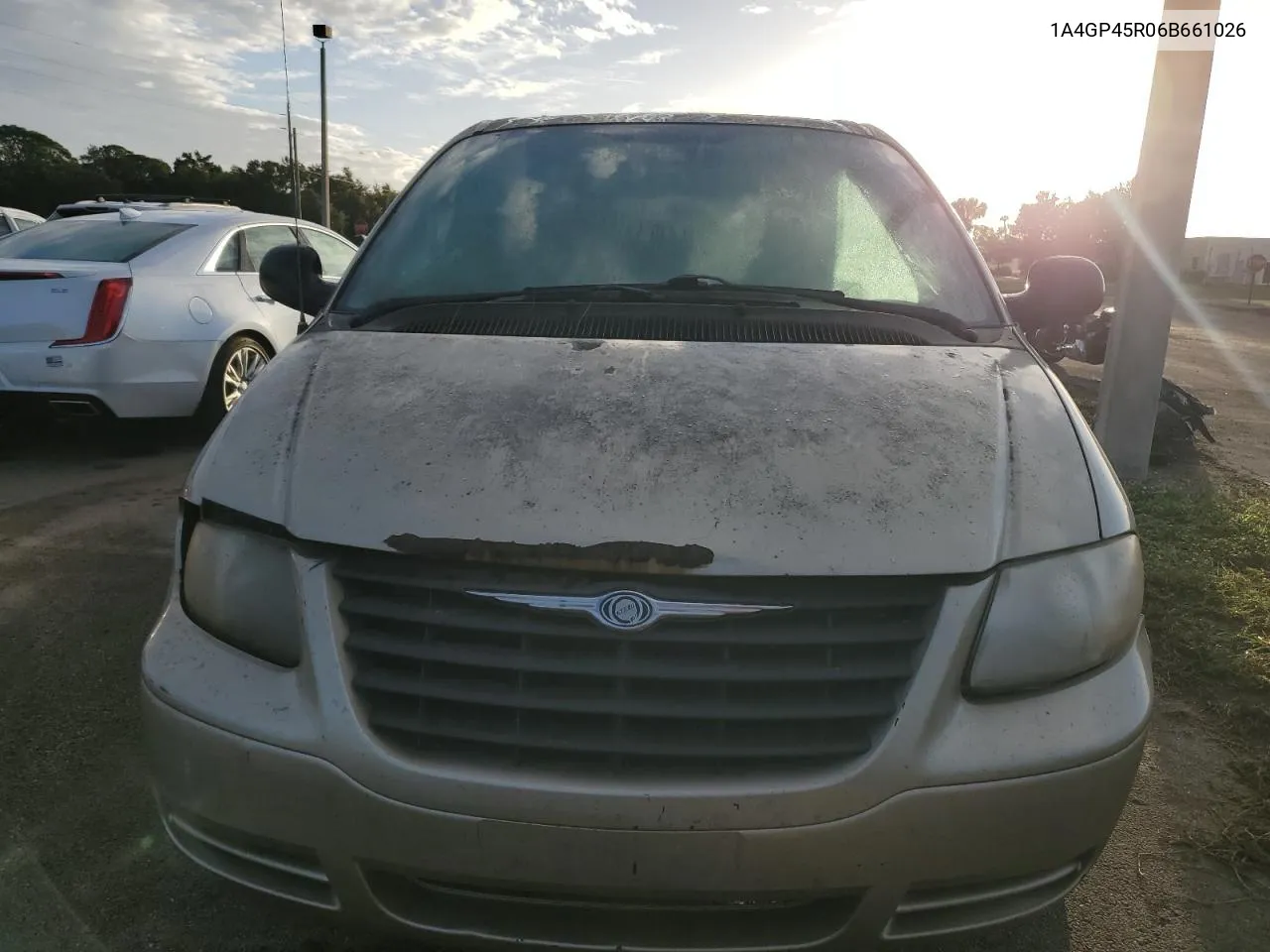 2006 Chrysler Town & Country VIN: 1A4GP45R06B661026 Lot: 75126534