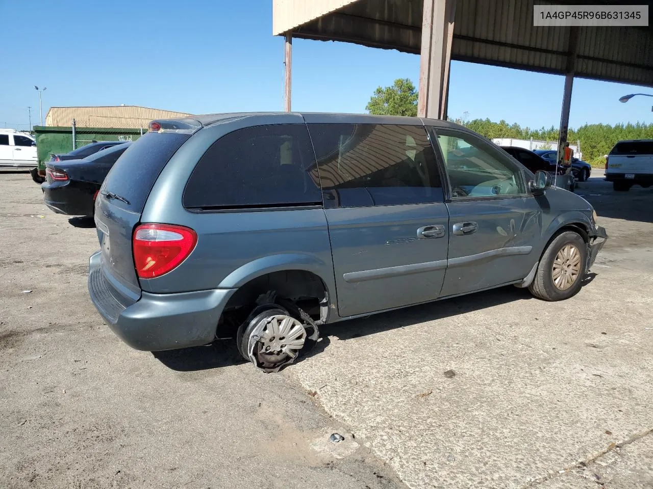 2006 Chrysler Town & Country VIN: 1A4GP45R96B631345 Lot: 76396784