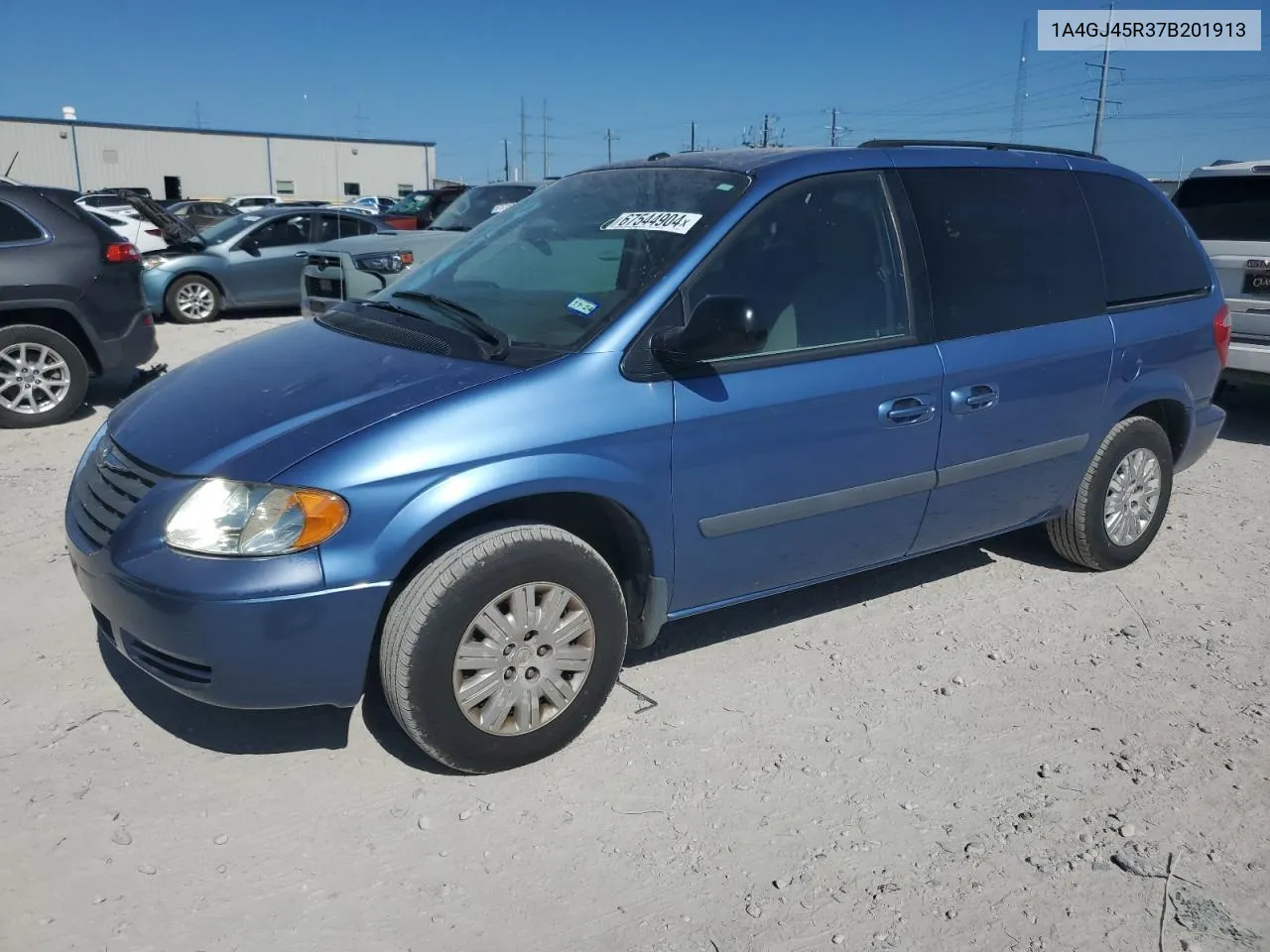 1A4GJ45R37B201913 2007 Chrysler Town & Country Lx