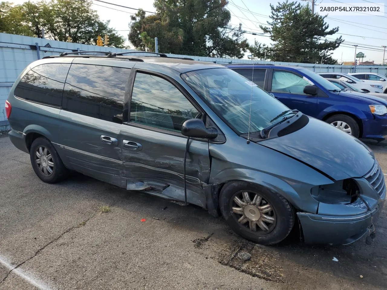 2A8GP54LX7R321032 2007 Chrysler Town & Country Touring