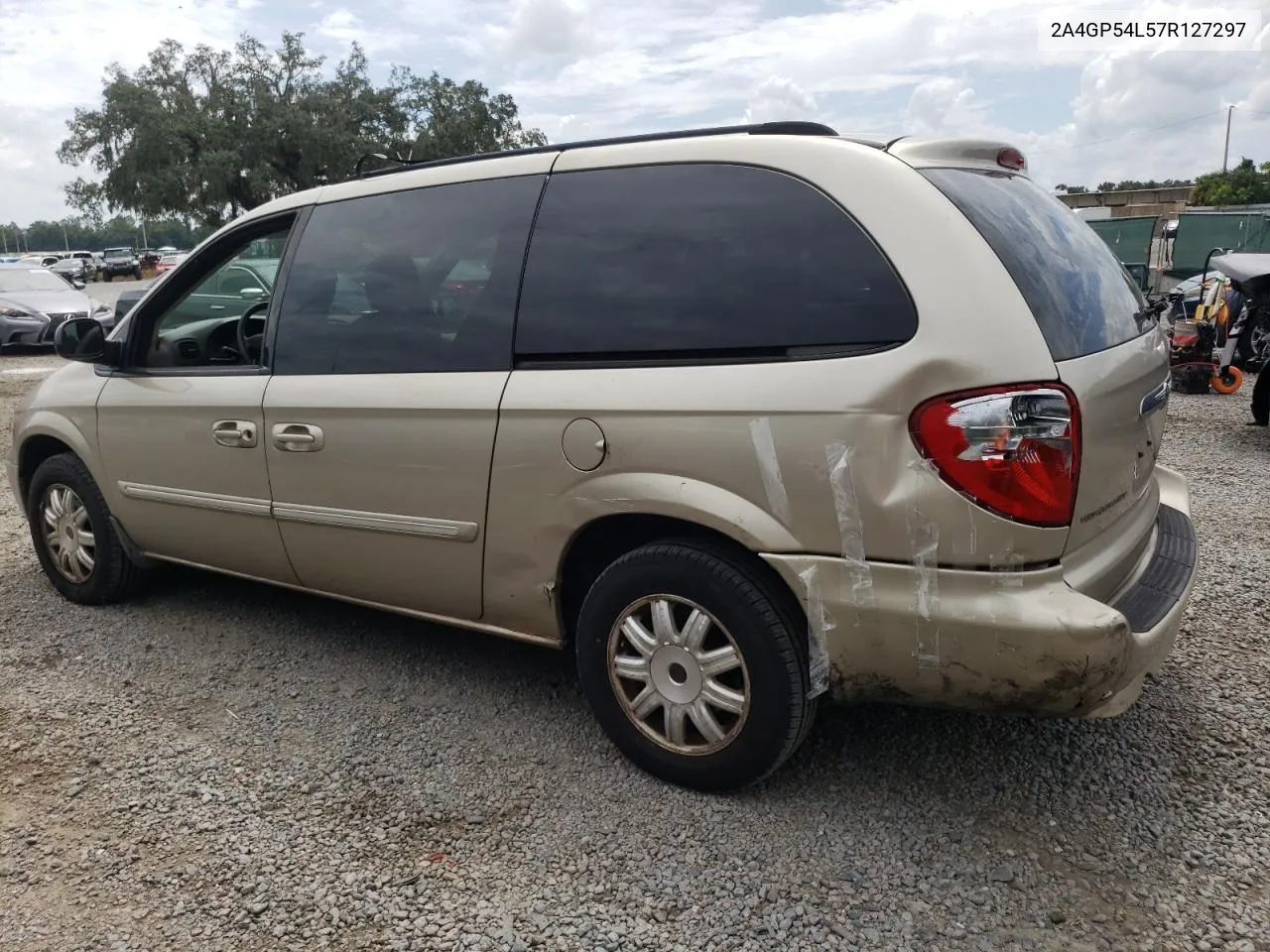 2A4GP54L57R127297 2007 Chrysler Town & Country Touring