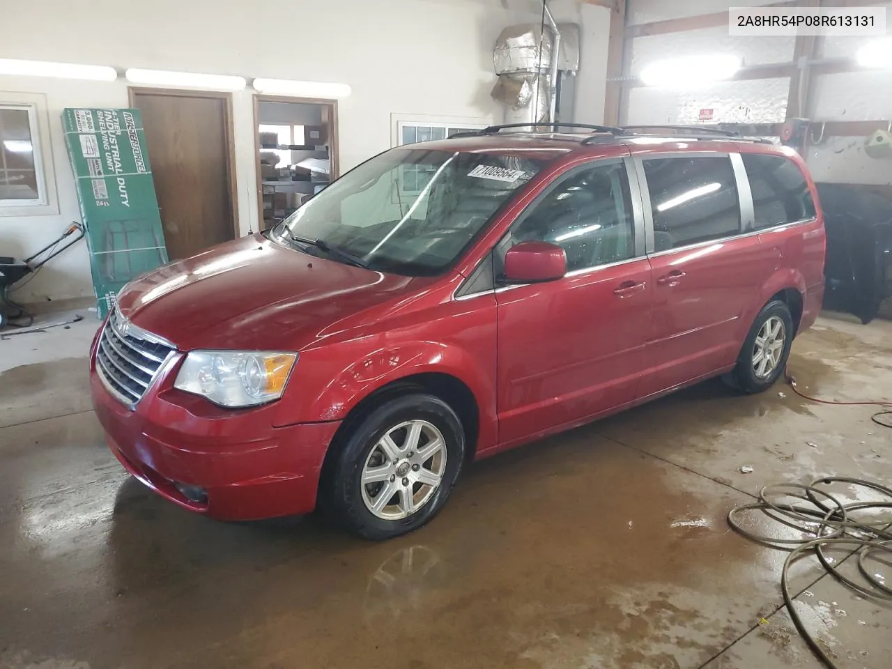 2A8HR54P08R613131 2008 Chrysler Town & Country Touring