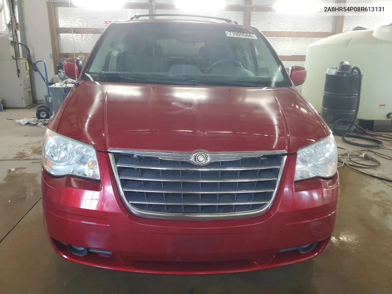 2008 Chrysler Town & Country Touring VIN: 2A8HR54P08R613131 Lot: 71009564