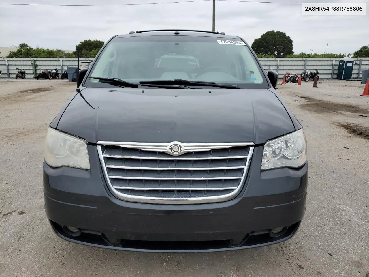 2008 Chrysler Town & Country Touring VIN: 2A8HR54P88R758806 Lot: 77094894