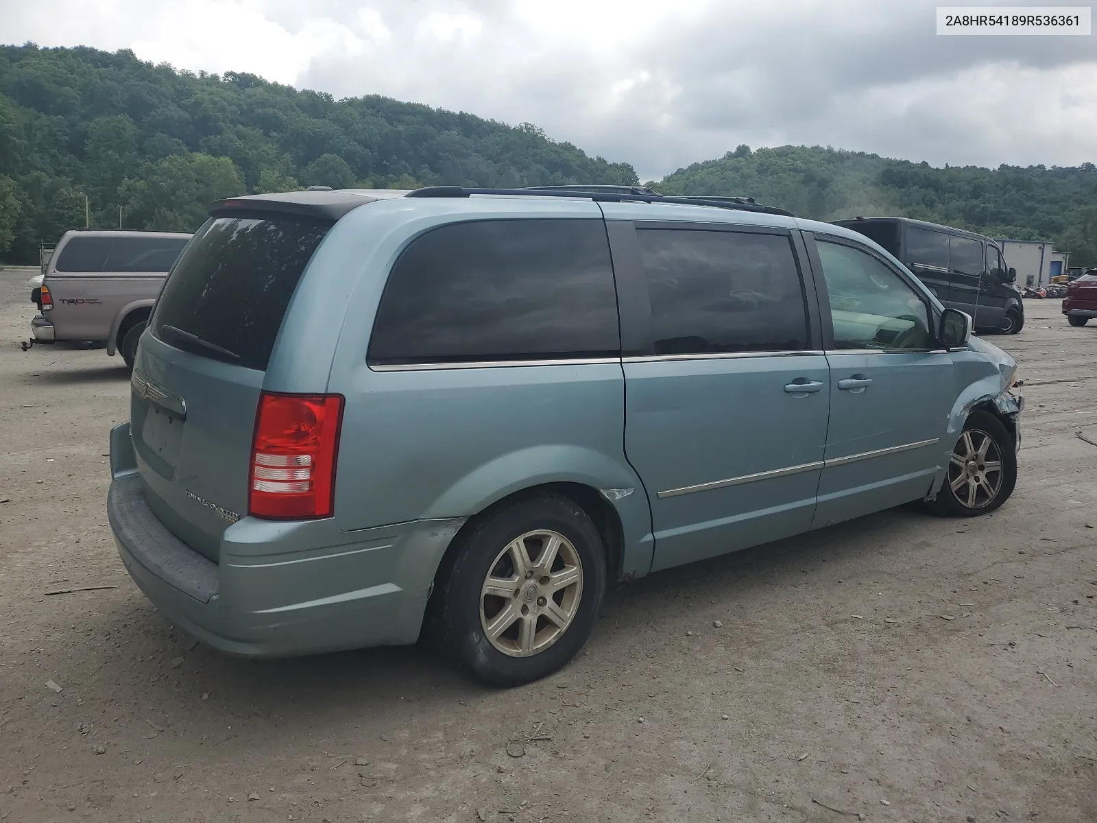 2009 Chrysler Town & Country Touring VIN: 2A8HR54189R536361 Lot: 63586614