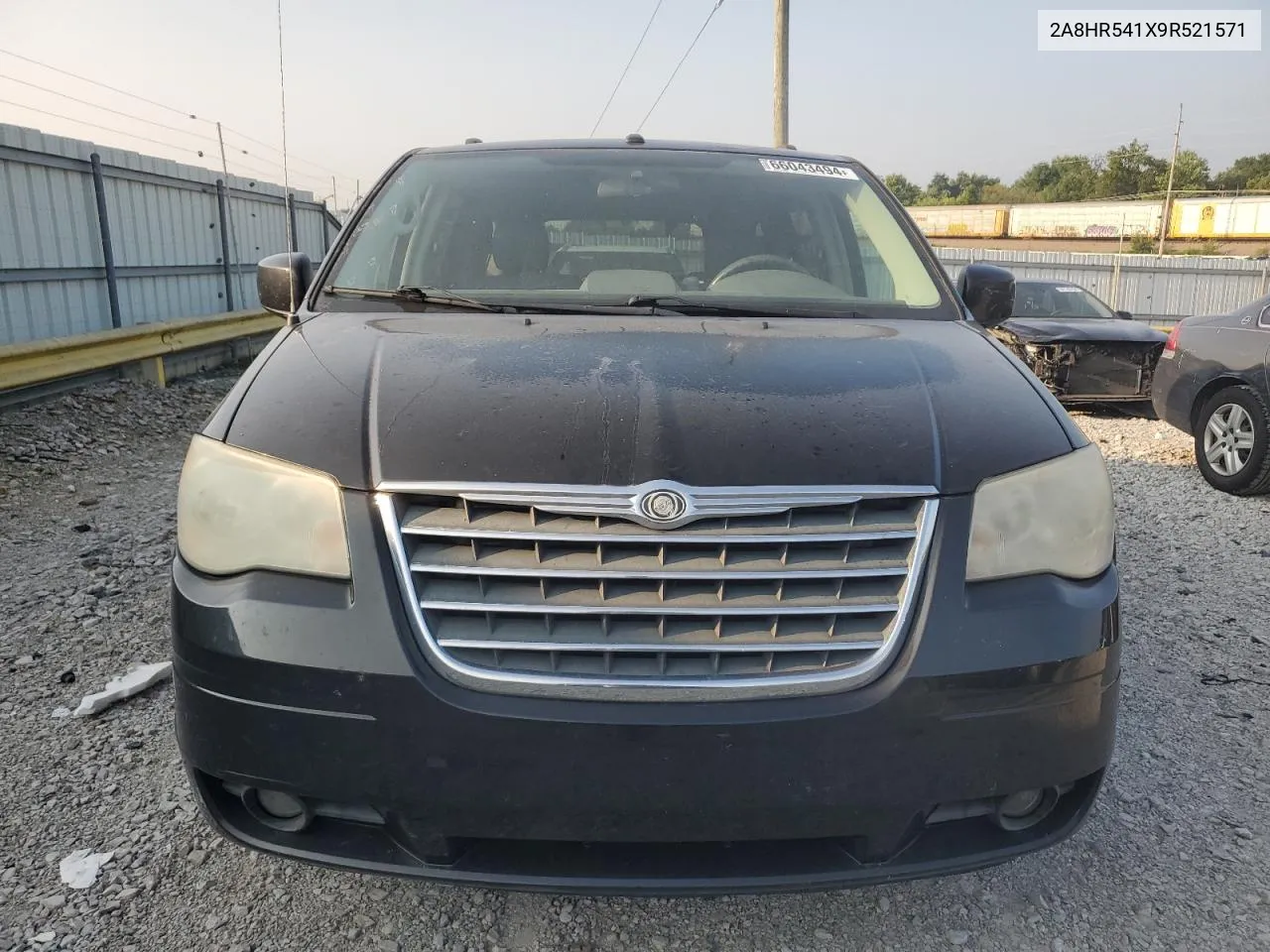 2A8HR541X9R521571 2009 Chrysler Town & Country Touring