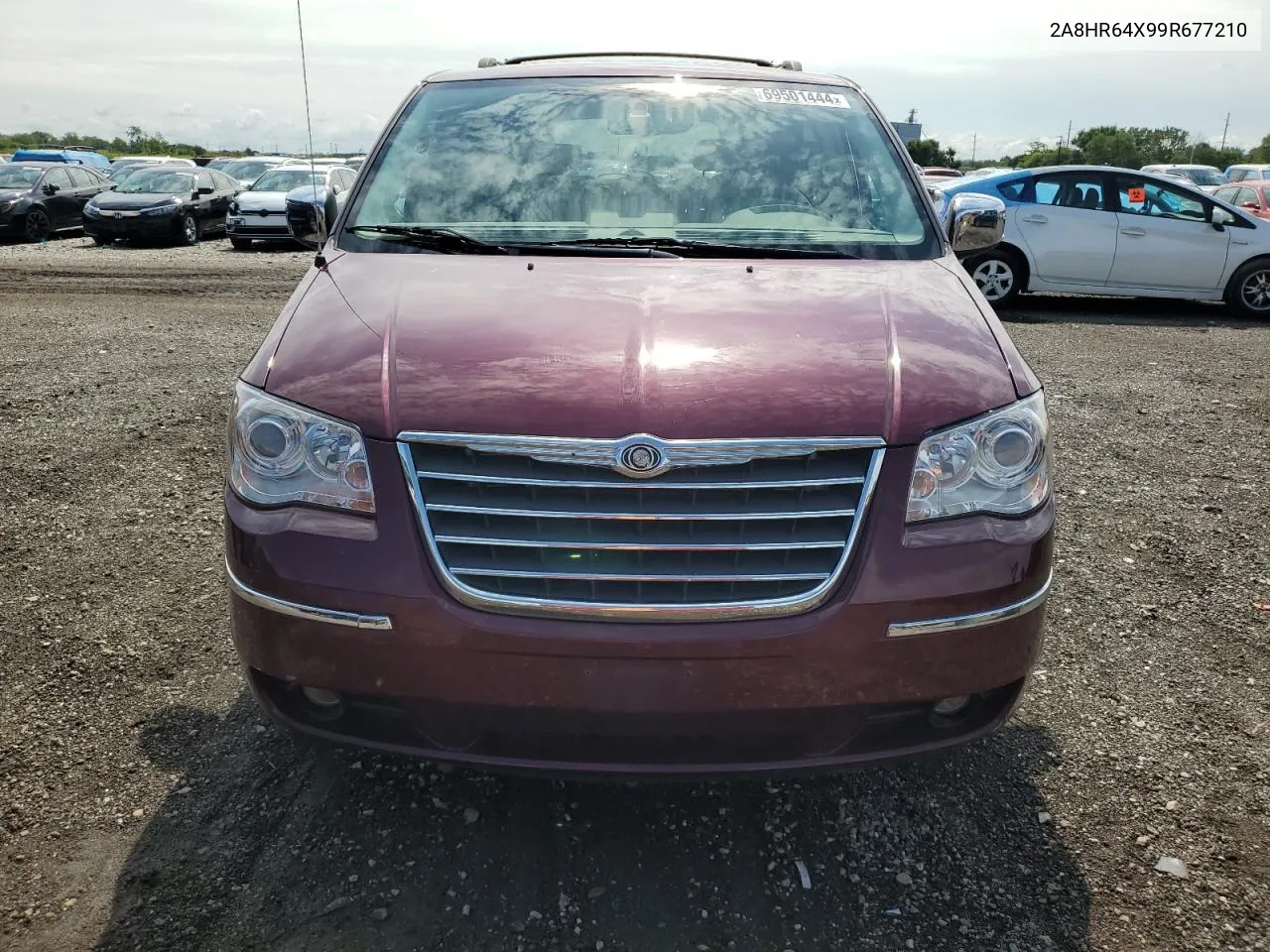 2009 Chrysler Town & Country Limited VIN: 2A8HR64X99R677210 Lot: 69501444