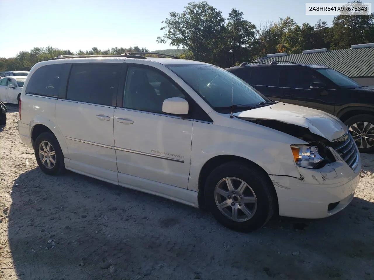 2A8HR541X9R675343 2009 Chrysler Town & Country Touring