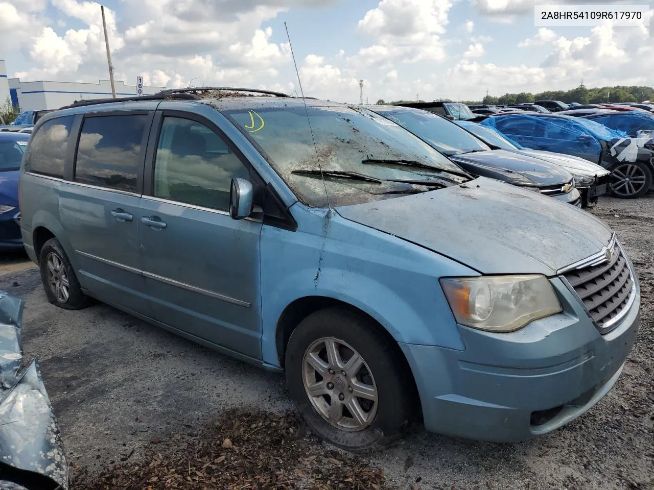 2009 Chrysler Town & Country Touring VIN: 2A8HR54109R617970 Lot: 72179264