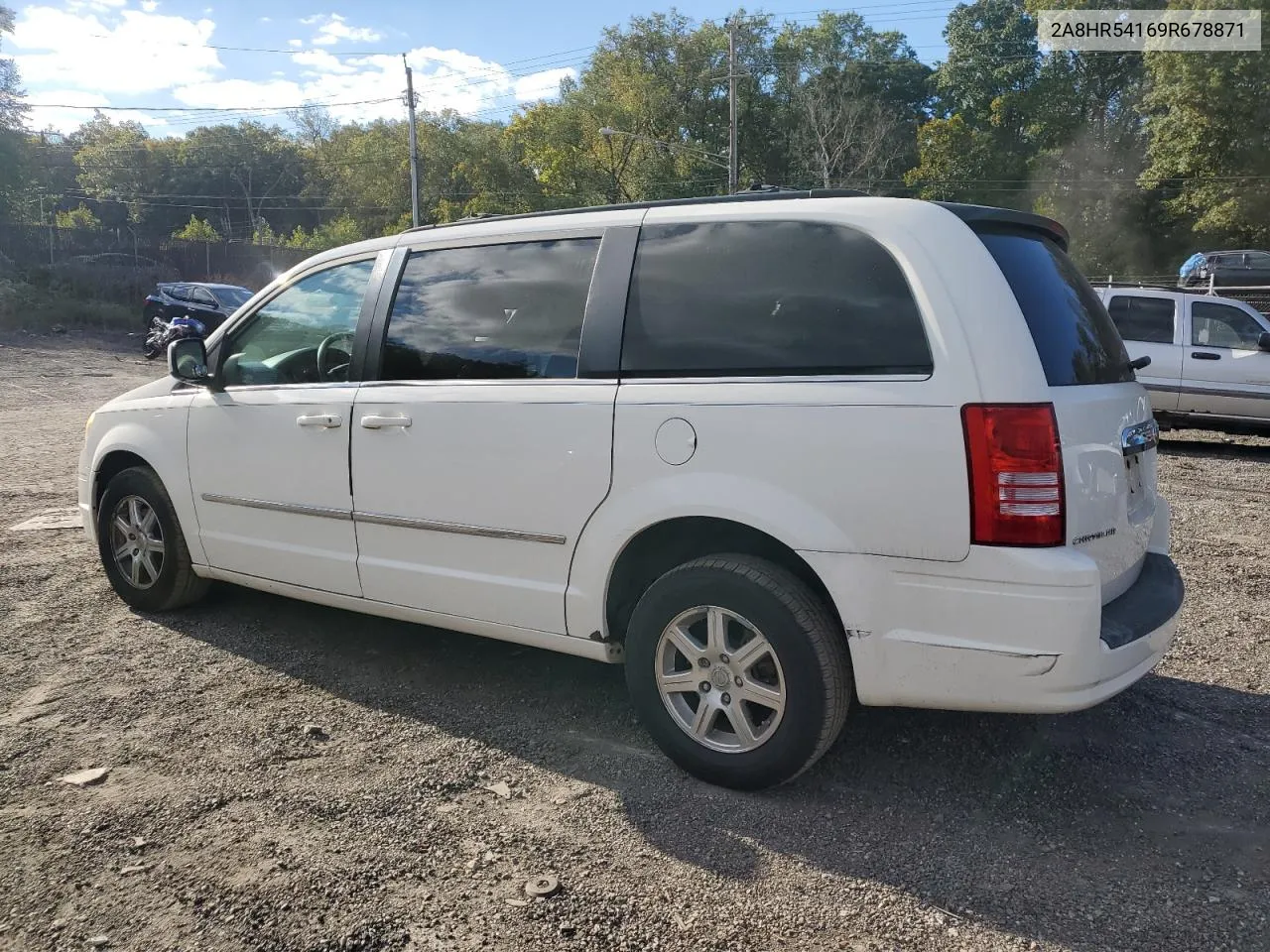 2009 Chrysler Town & Country Touring VIN: 2A8HR54169R678871 Lot: 76518504