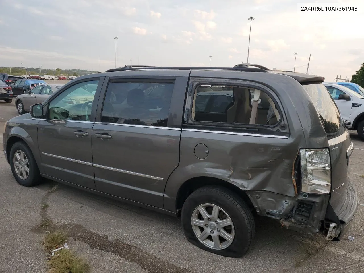 2010 Chrysler Town & Country Touring VIN: 2A4RR5D10AR351943 Lot: 65699974