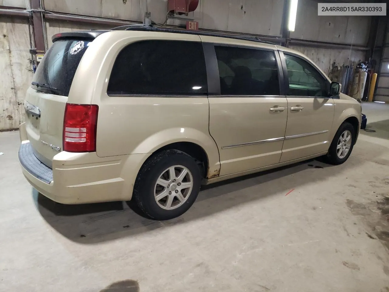 2010 Chrysler Town & Country Touring Plus VIN: 2A4RR8D15AR330393 Lot: 66693374