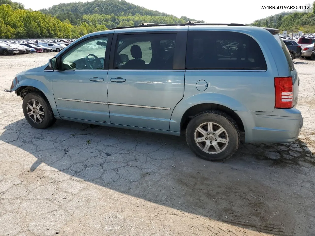 2A4RR5D19AR254112 2010 Chrysler Town & Country Touring