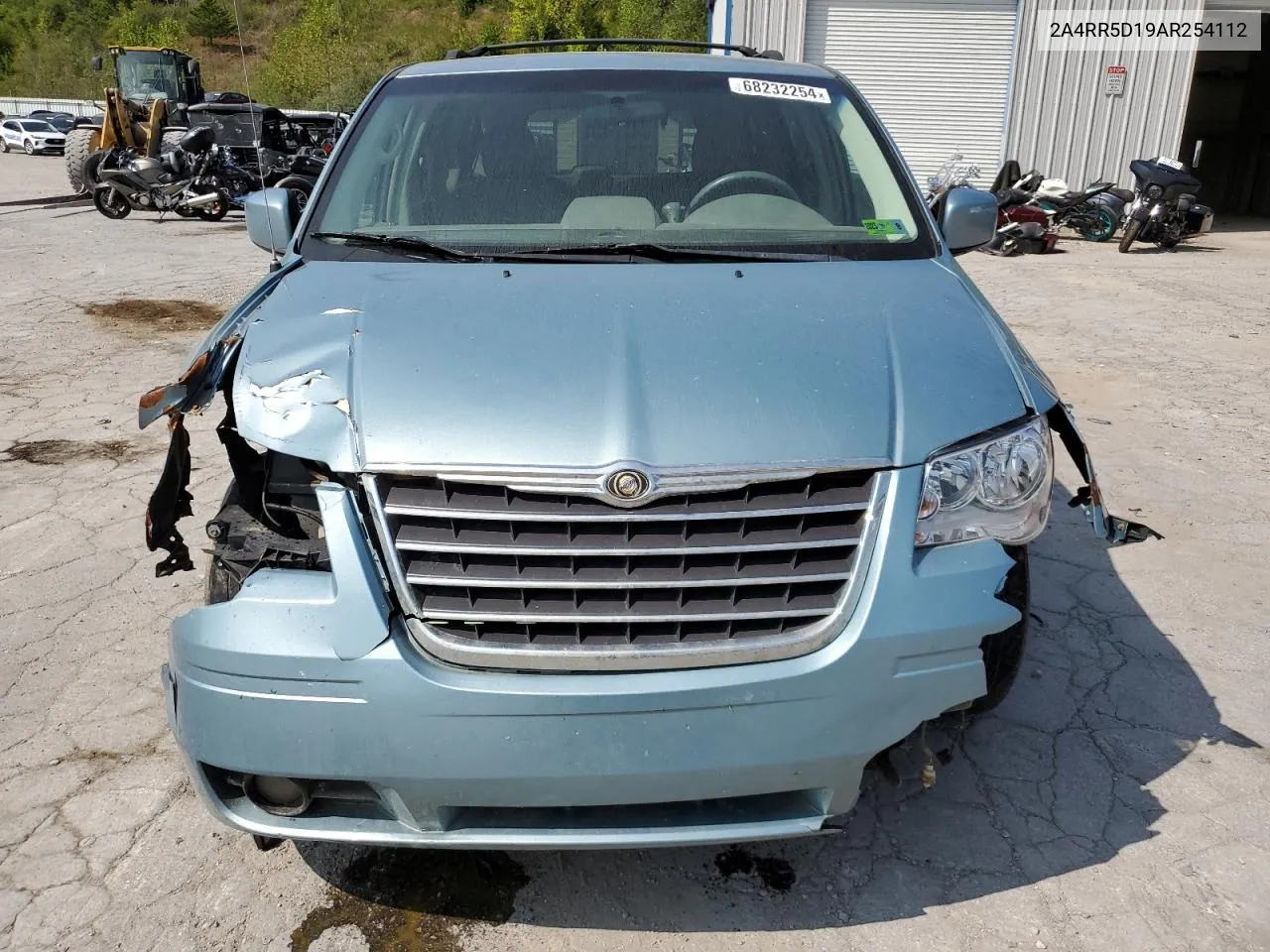 2A4RR5D19AR254112 2010 Chrysler Town & Country Touring