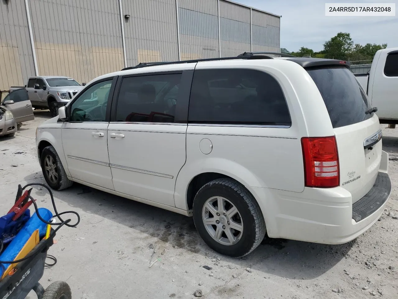 2010 Chrysler Town & Country Touring VIN: 2A4RR5D17AR432048 Lot: 69790134