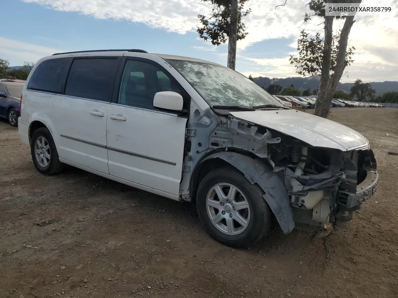 2A4RR5D1XAR358799 2010 Chrysler Town & Country Touring