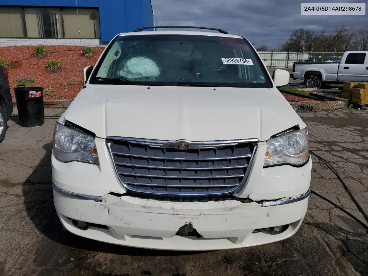 2010 Chrysler Town & Country Touring VIN: 2A4RR5D14AR298678 Lot: 73079964