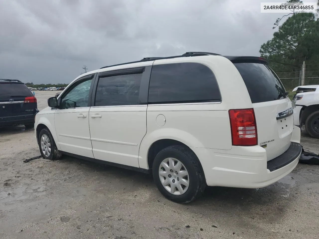 2010 Chrysler Town & Country Lx VIN: 2A4RR4DE4AR346855 Lot: 74530454