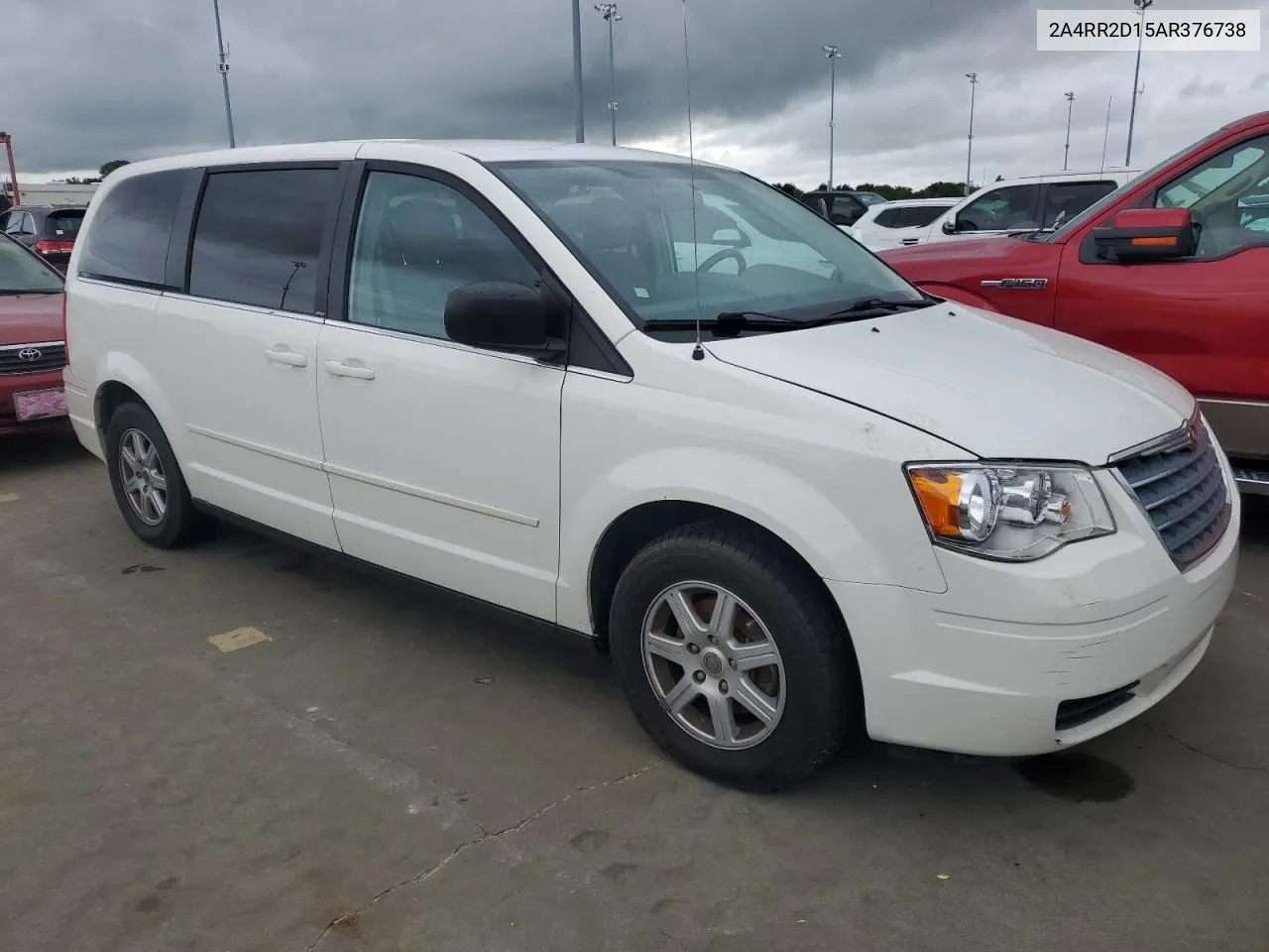 2010 Chrysler Town & Country Lx VIN: 2A4RR2D15AR376738 Lot: 74885394