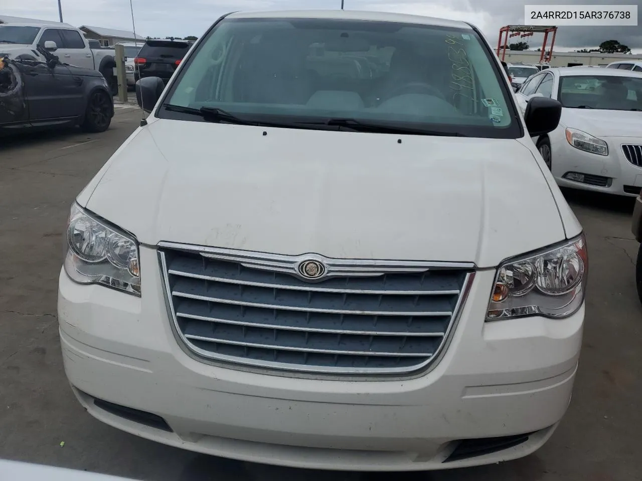 2010 Chrysler Town & Country Lx VIN: 2A4RR2D15AR376738 Lot: 74885394