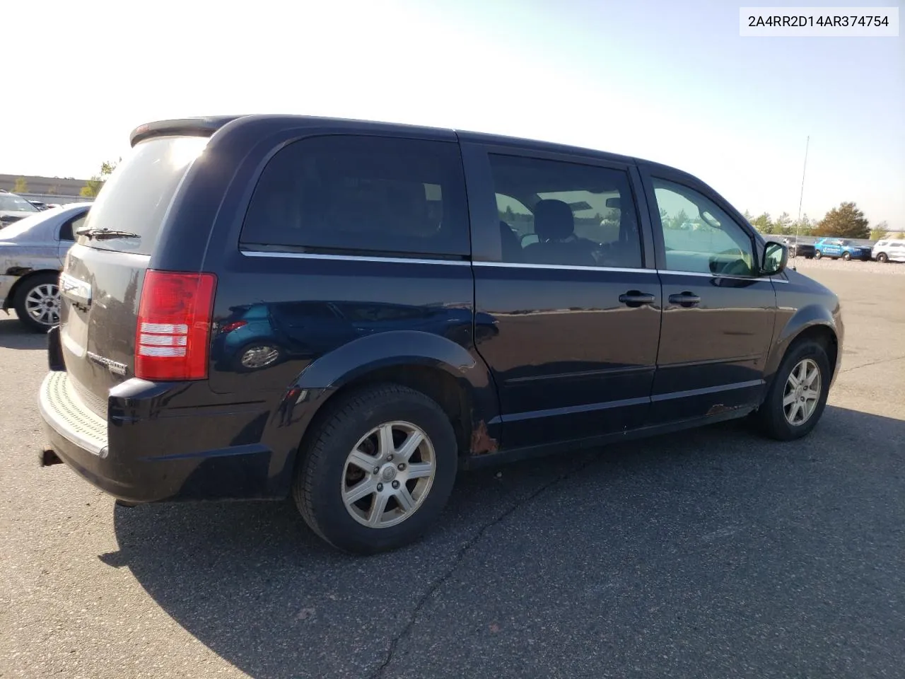 2010 Chrysler Town & Country Lx VIN: 2A4RR2D14AR374754 Lot: 75947694